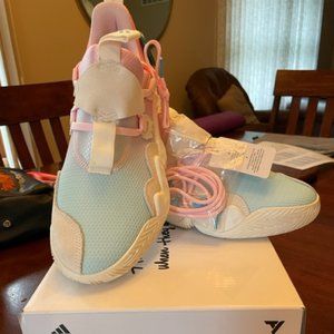 Trae Young Basketball shoes